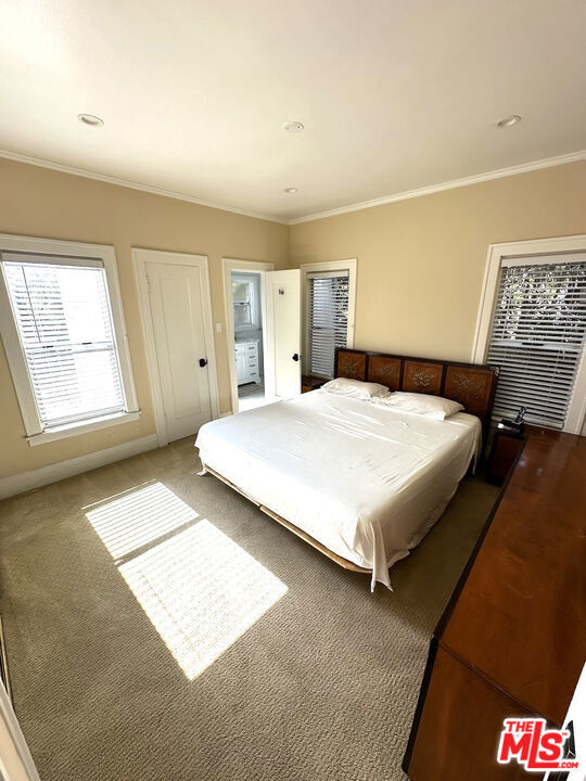 10736 Ashton Avenue Property Photo 13