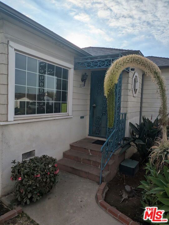 3500 W 74th Place Property Photo