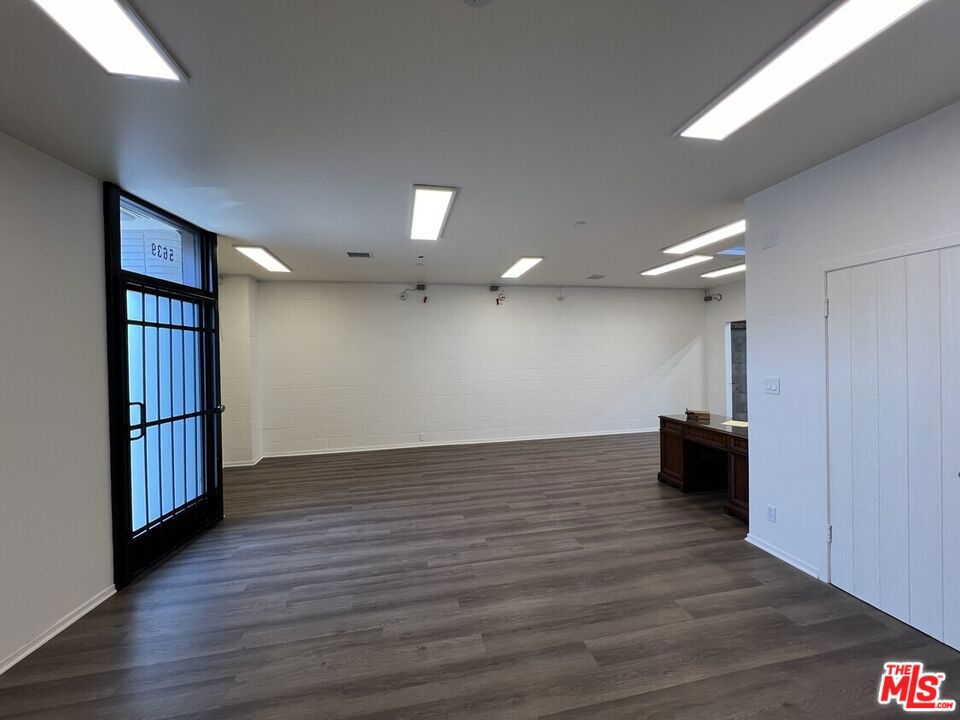 5639 Cahuenga Boulevard Property Photo 8