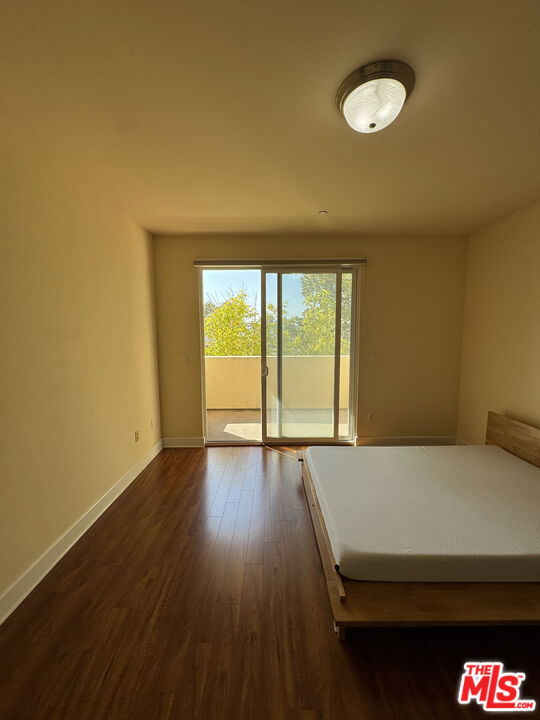11722 Ohio Avenue 204 Property Photo 14