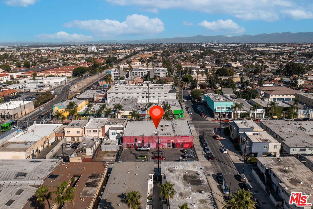 830 W Gardena Boulevard Property Photo 11