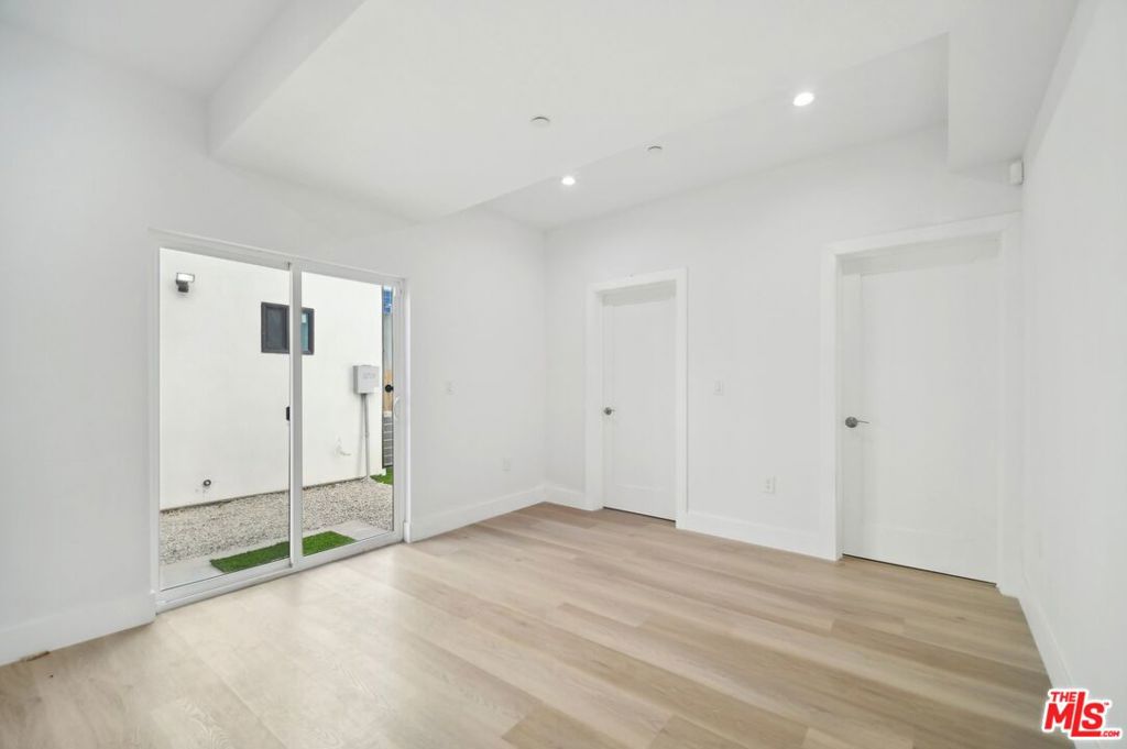 11312 Martha Street Property Photo 19