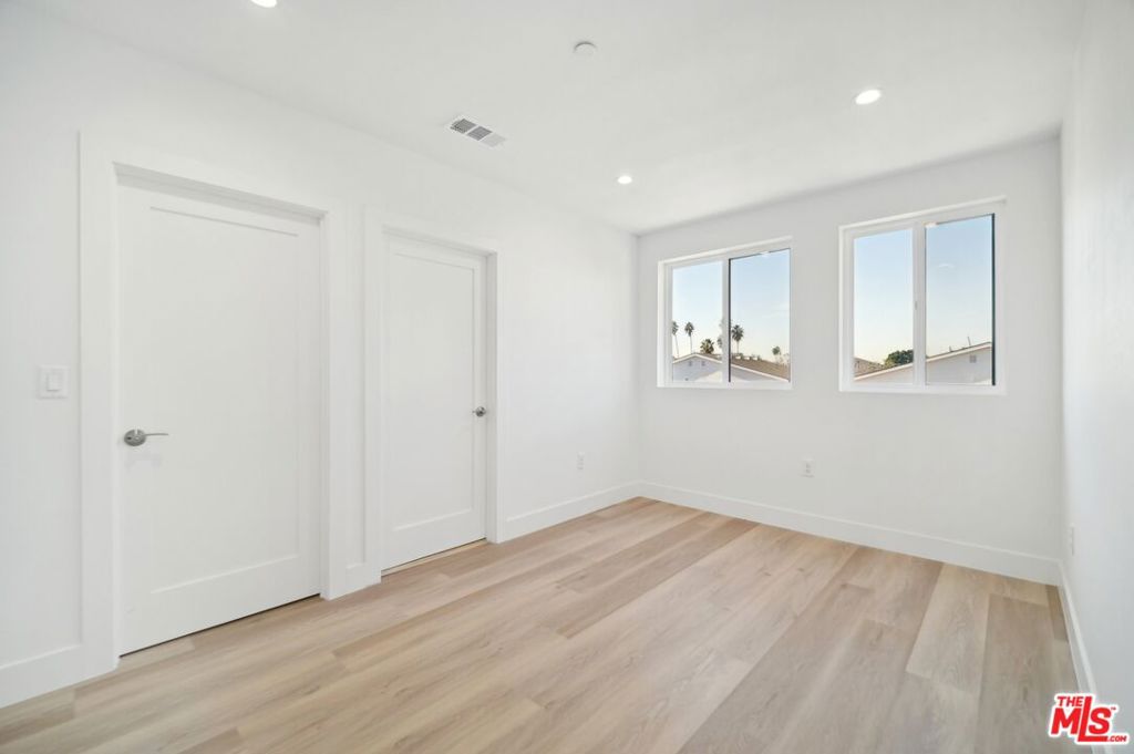 11312 Martha Street Property Photo 23