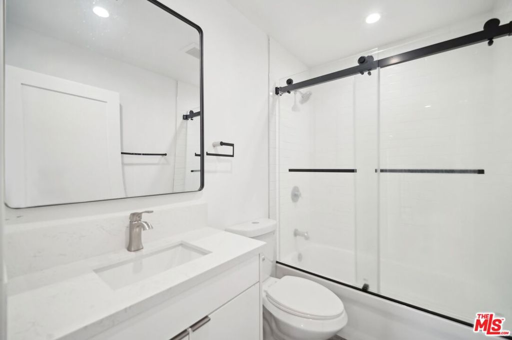 11312 Martha Street Property Photo 38