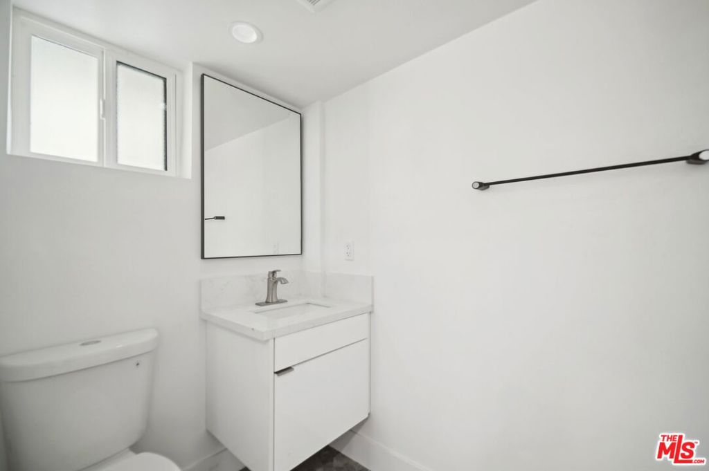 11312 Martha Street Property Photo 41