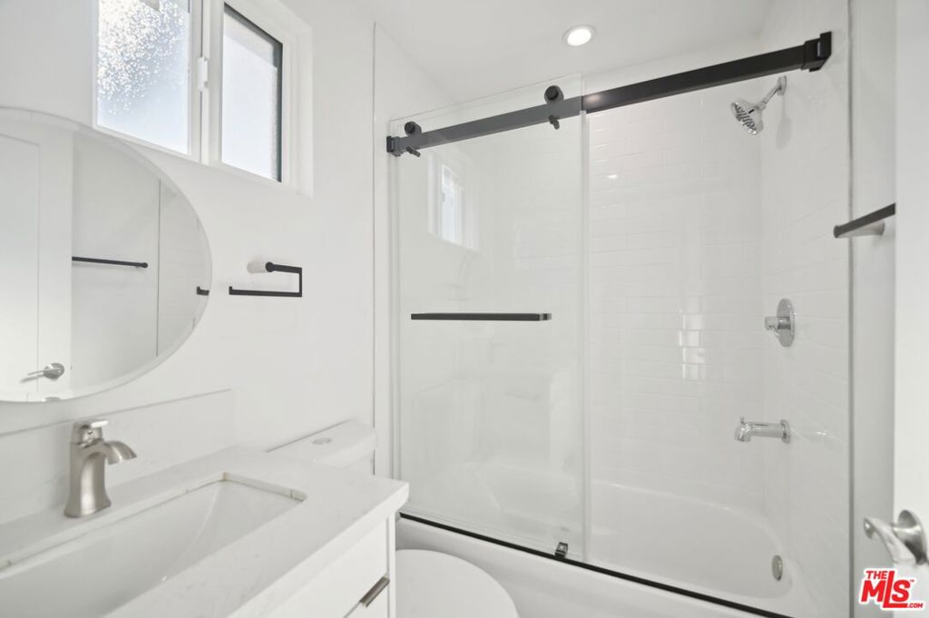 11312 Martha Street Property Photo 48