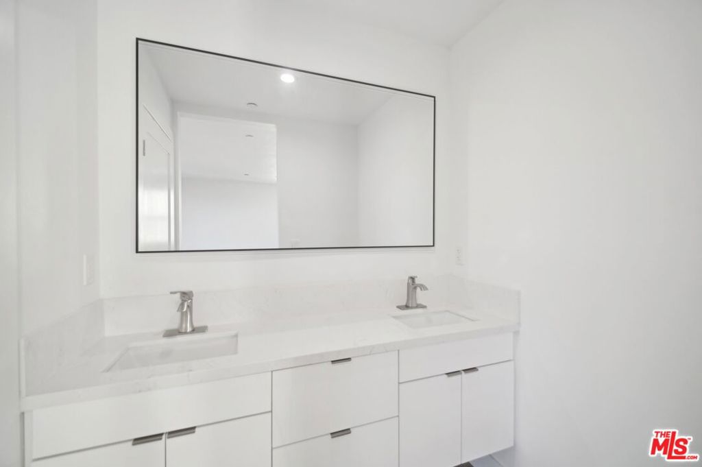 11312 Martha Street Property Photo 50