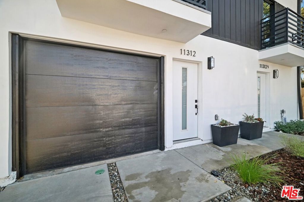 11312 Martha Street Property Photo 53