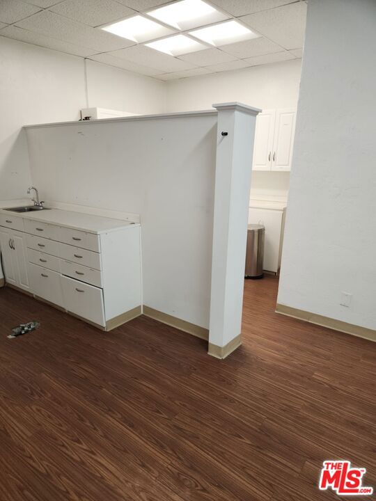 19642 W Ventura Boulevard B &c Property Photo 4