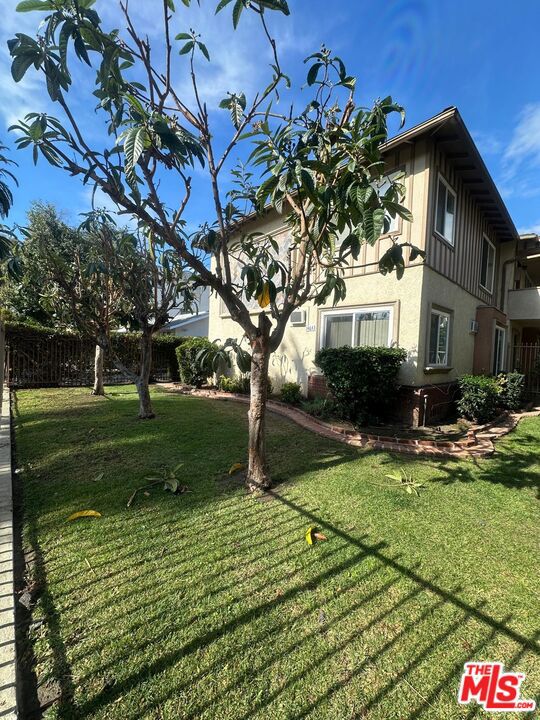 14643 Friar Street Property Photo 2