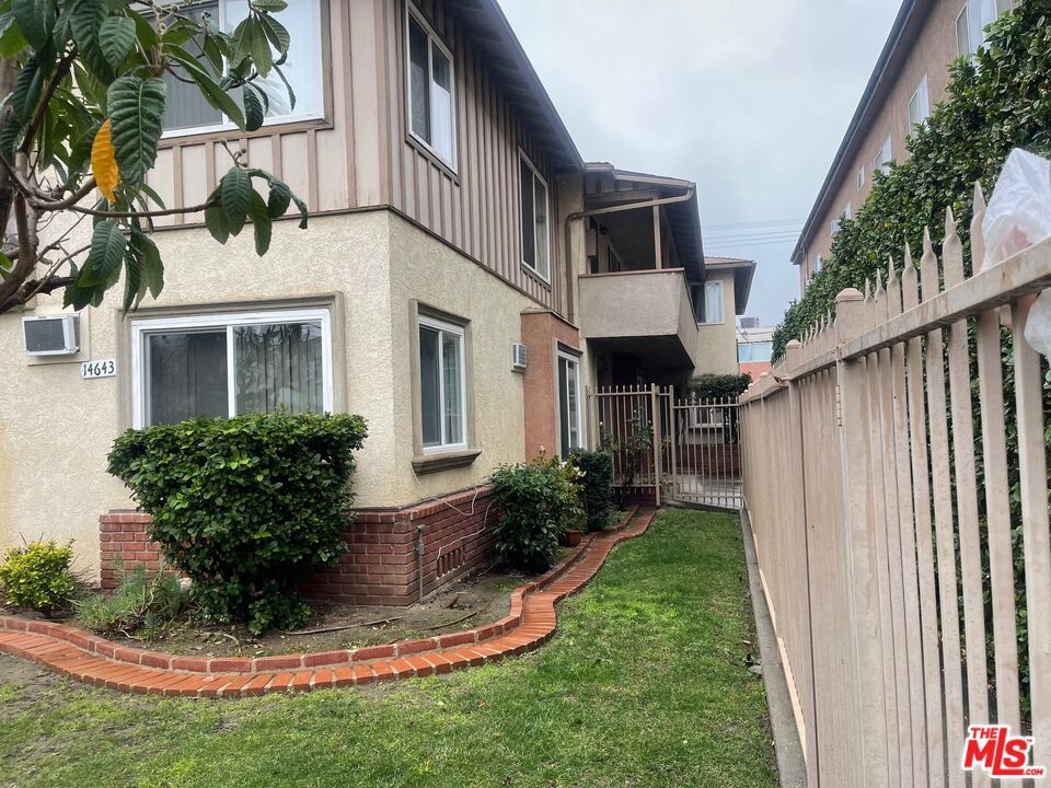 14643 Friar Street Property Photo 6