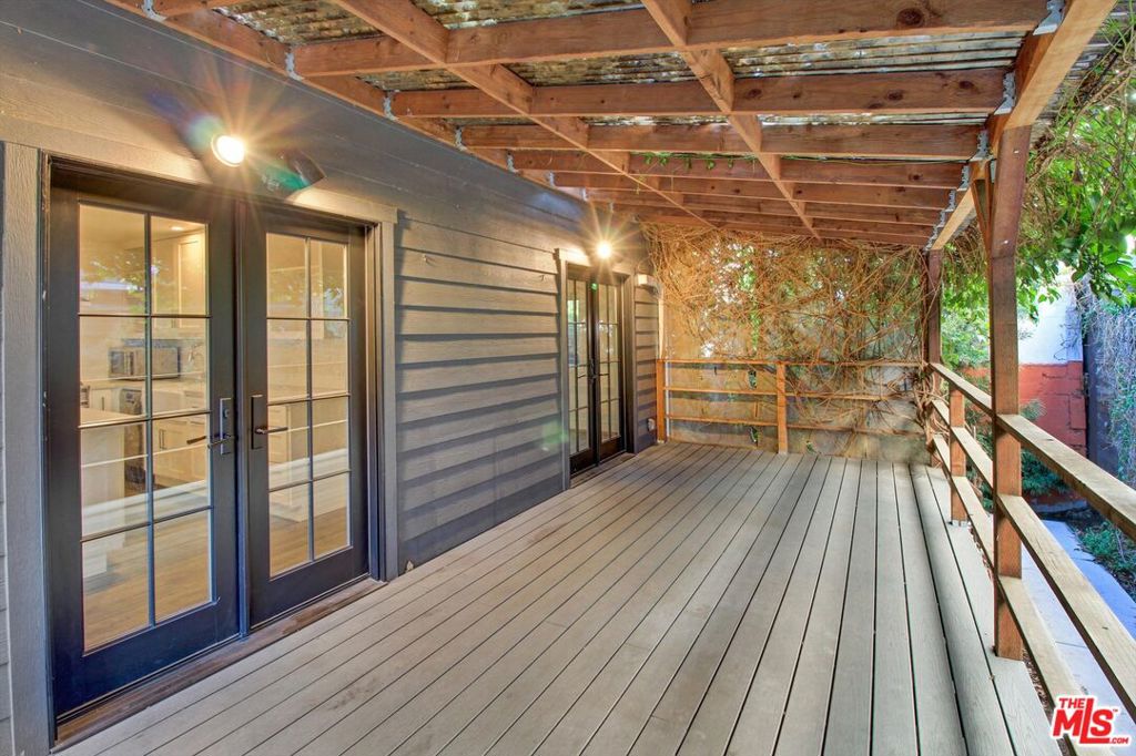 605 Indiana Avenue Property Photo 24