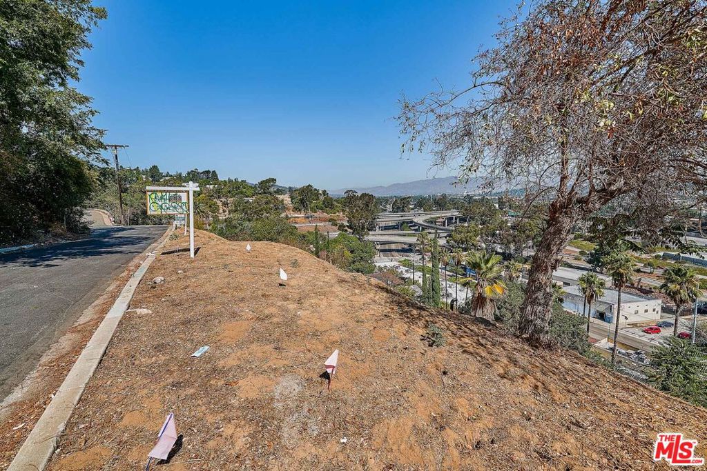 1939 Rosebud Avenue Property Photo 26
