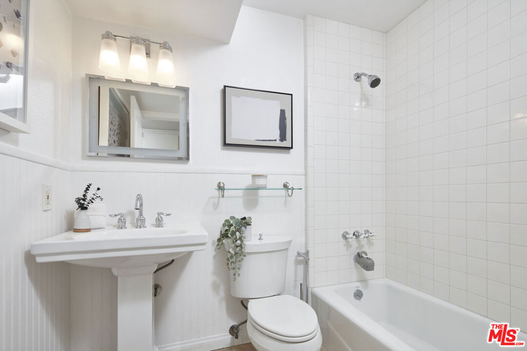 24 Westwind Street A Property Photo 16