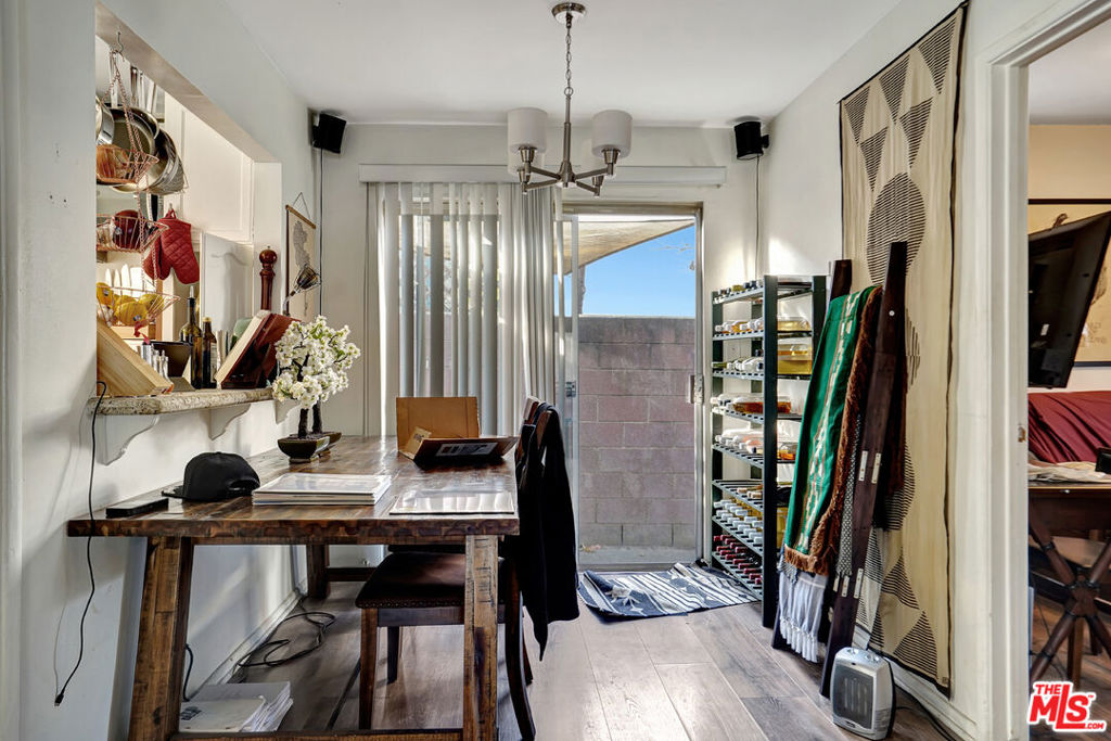 901 Rosemont Avenue Property Photo 12