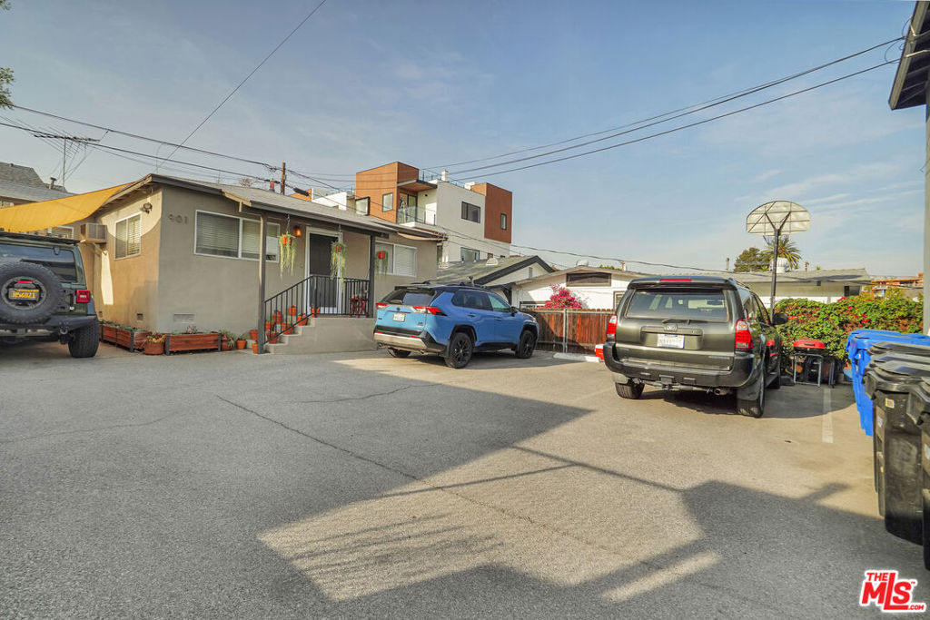 901 Rosemont Avenue Property Photo 14