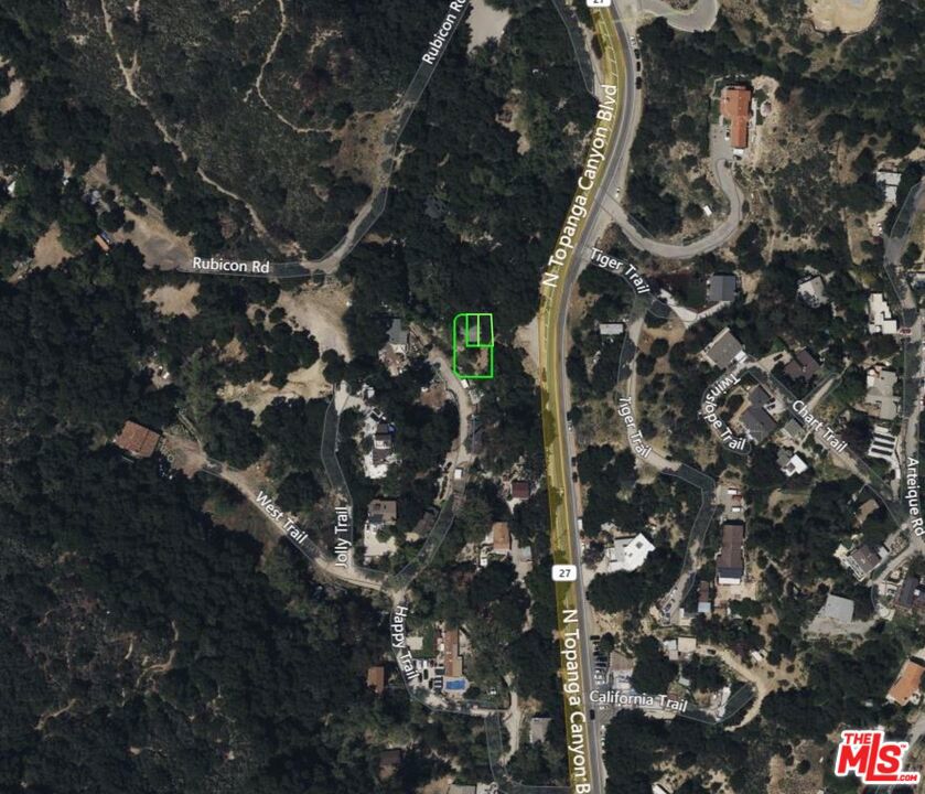 1754 Happy Trail Property Photo 2