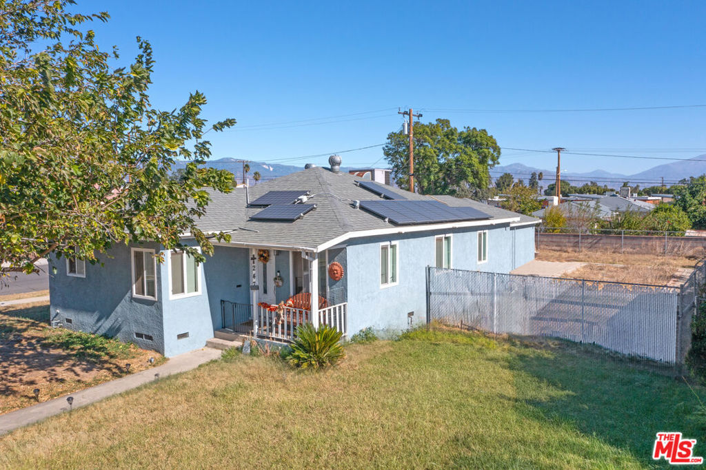 247 N Clifford Avenue Property Photo 15