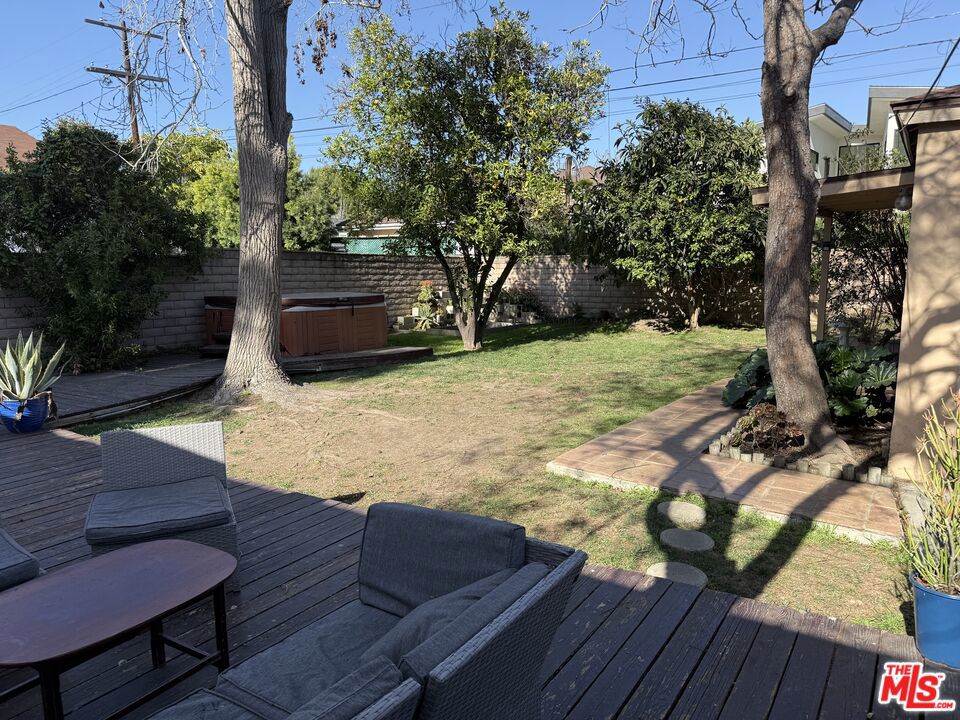 2830 Glendon Avenue Property Photo 17