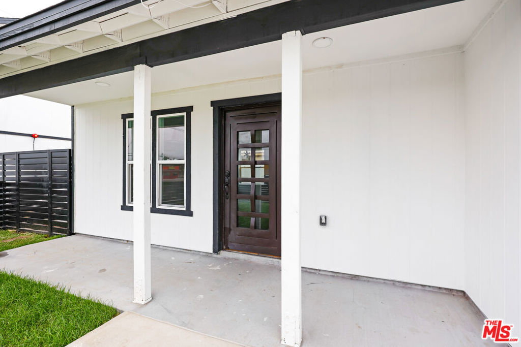 7327 Elm Street Property Photo 4