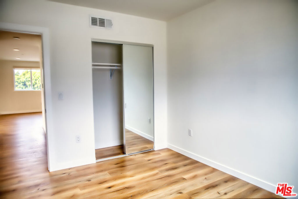 14846 Friar Street Property Photo 8