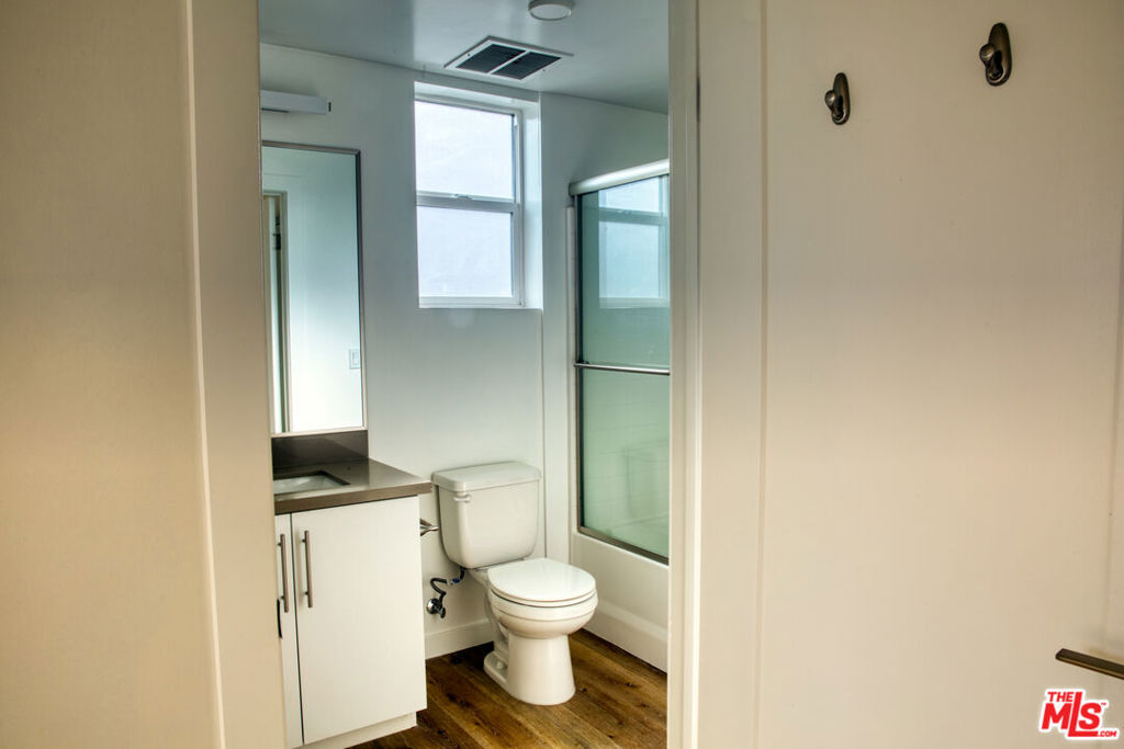 14846 Friar Street Property Photo 11