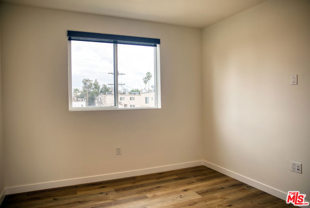 14846 Friar Street Property Photo 21