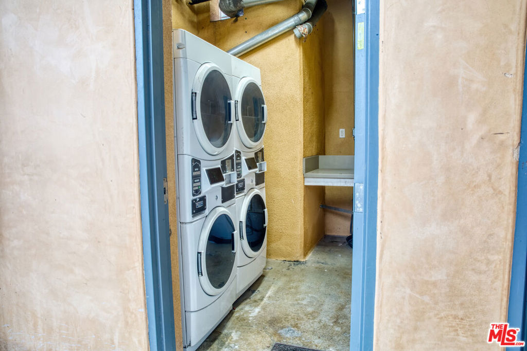 14846 Friar Street Property Photo 24