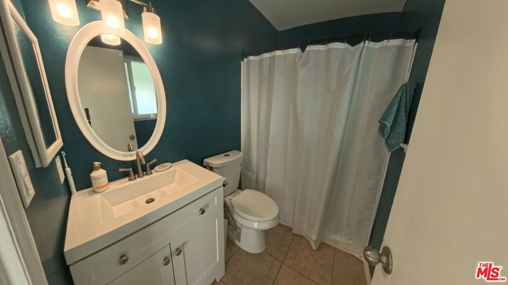 9206 Malachite Avenue Property Photo 13