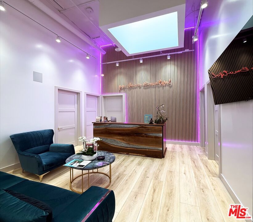 8500 Melrose Avenue 210 Property Photo 5