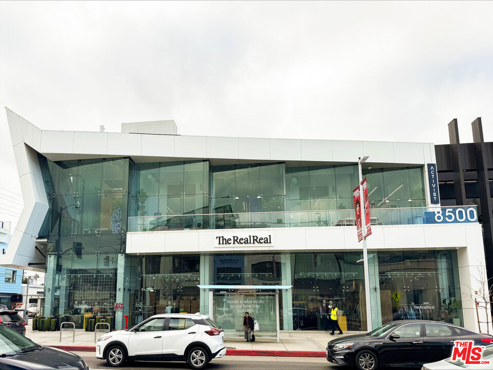 8500 Melrose Avenue 210 Property Photo 11