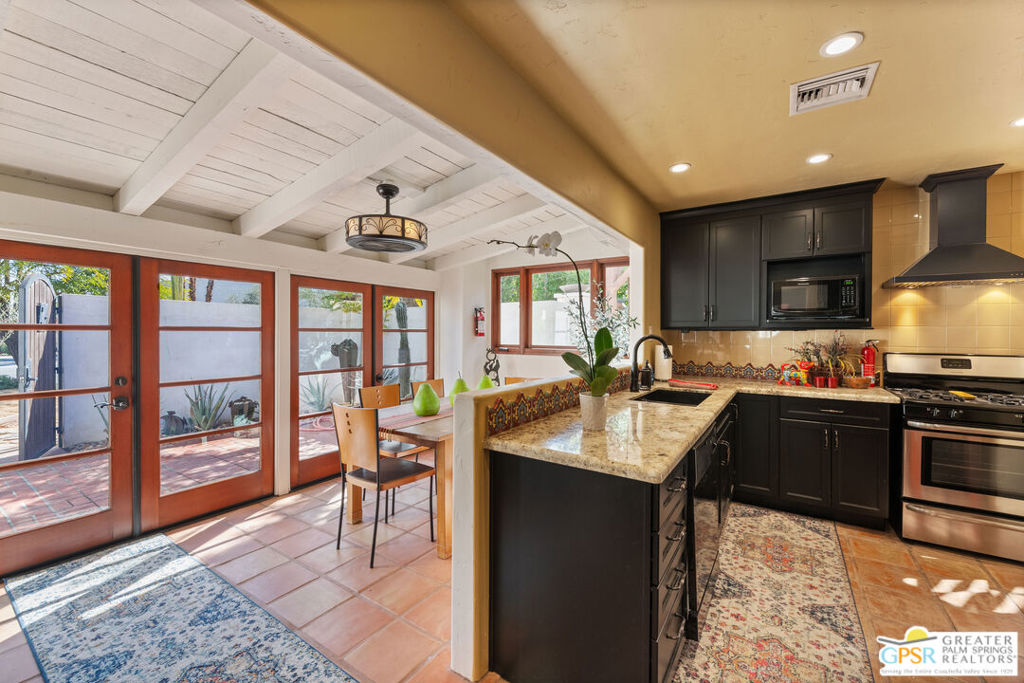 1881 S Palm Canyon Drive Property Photo 15