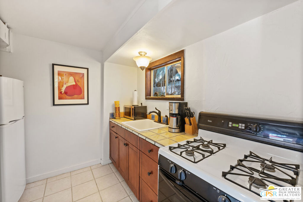 1881 S Palm Canyon Drive Property Photo 40