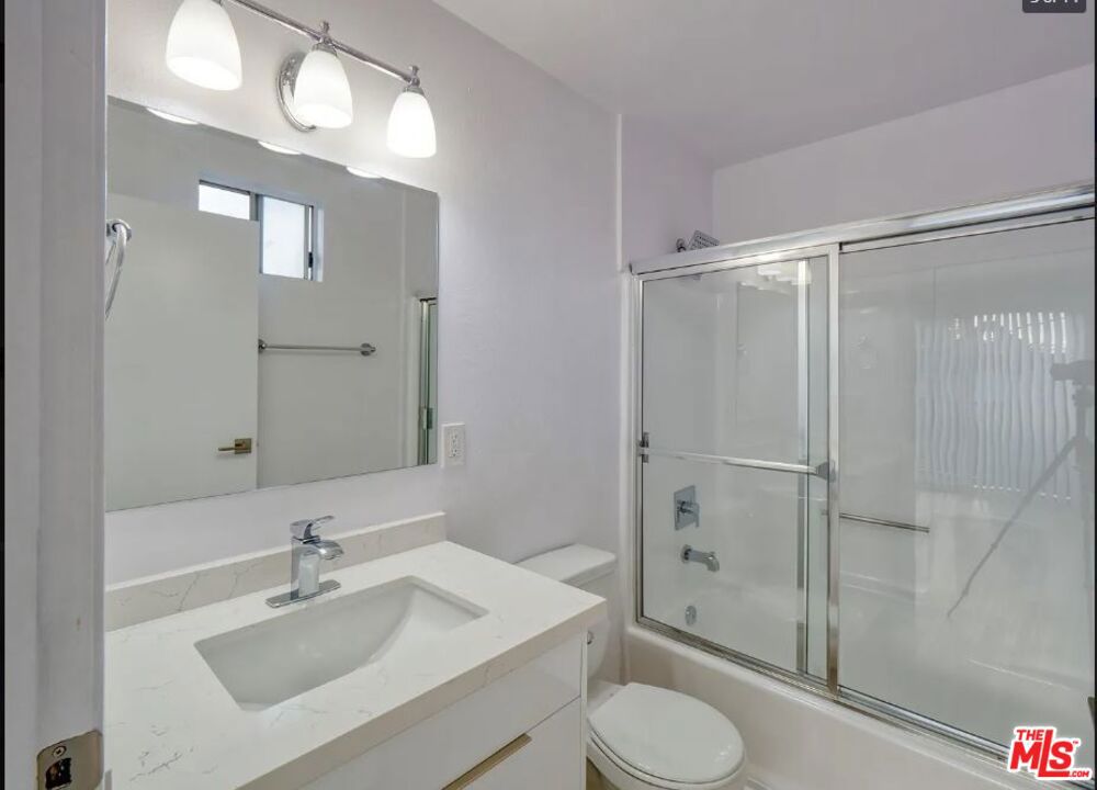 3232 W Avenue 32 Property Photo 7