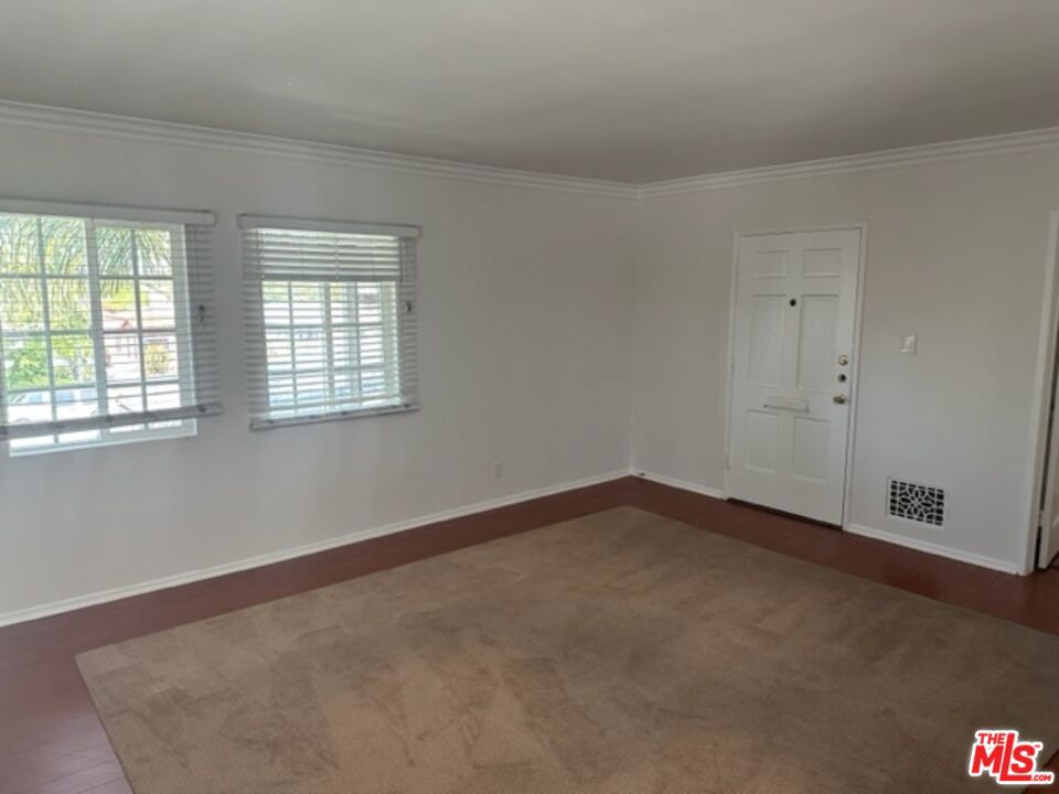 1706 S Crescent Heights Boulevard Property Photo 6