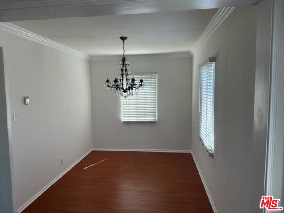 1706 S Crescent Heights Boulevard Property Photo 8