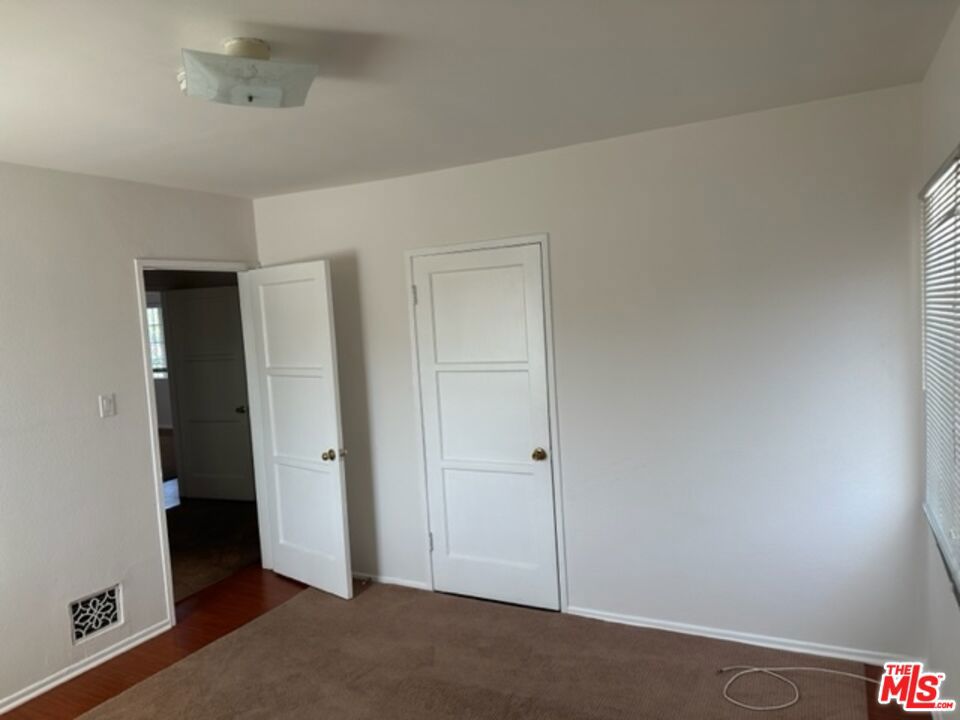 1706 S Crescent Heights Boulevard Property Photo 18