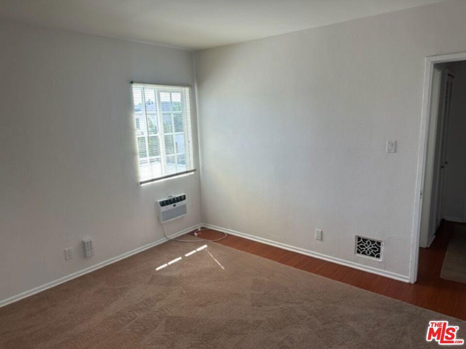 1706 S Crescent Heights Boulevard Property Photo 19
