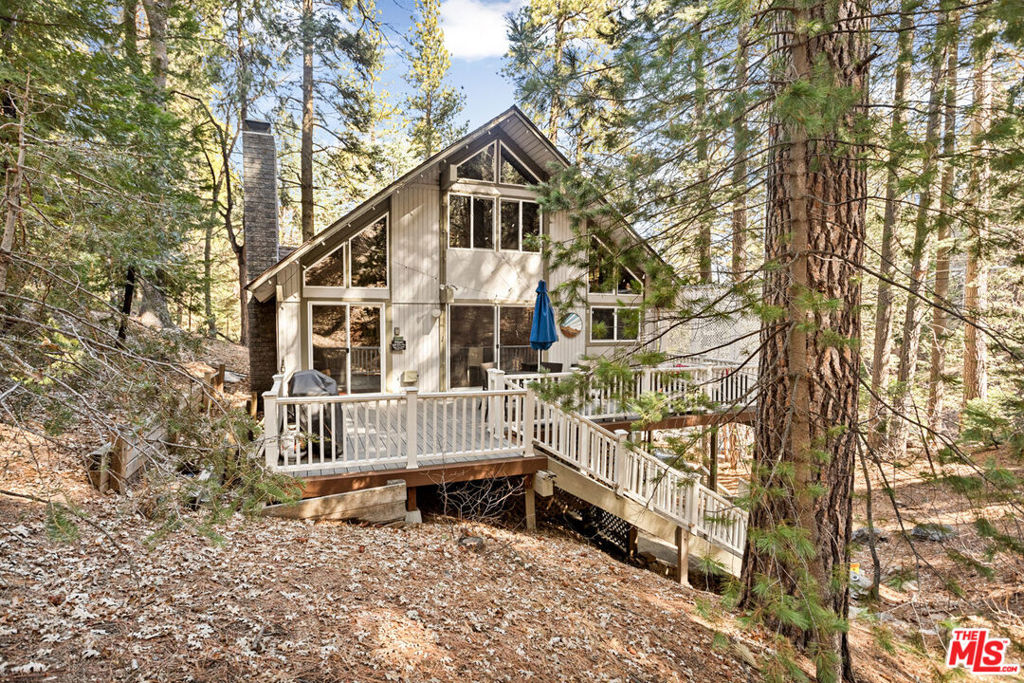 974 Willow Springs Road Property Photo