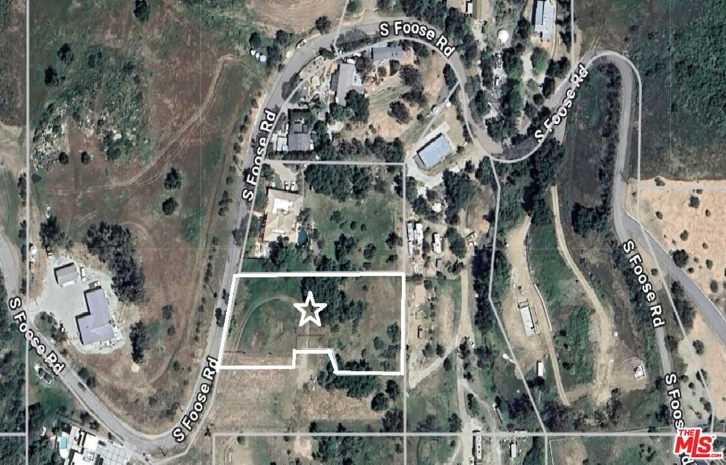 2807 Foose Property Photo 4