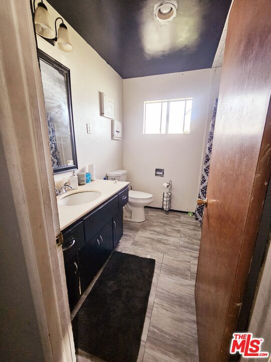 16250 Upland Avenue Property Photo 10