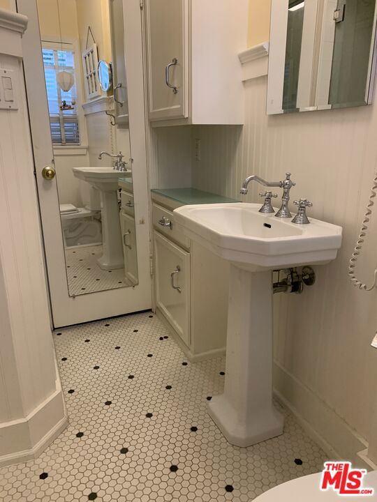 1309 Warnall Avenue Property Photo 13