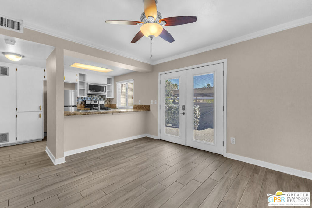 266 E Via Escuela D Property Photo 14