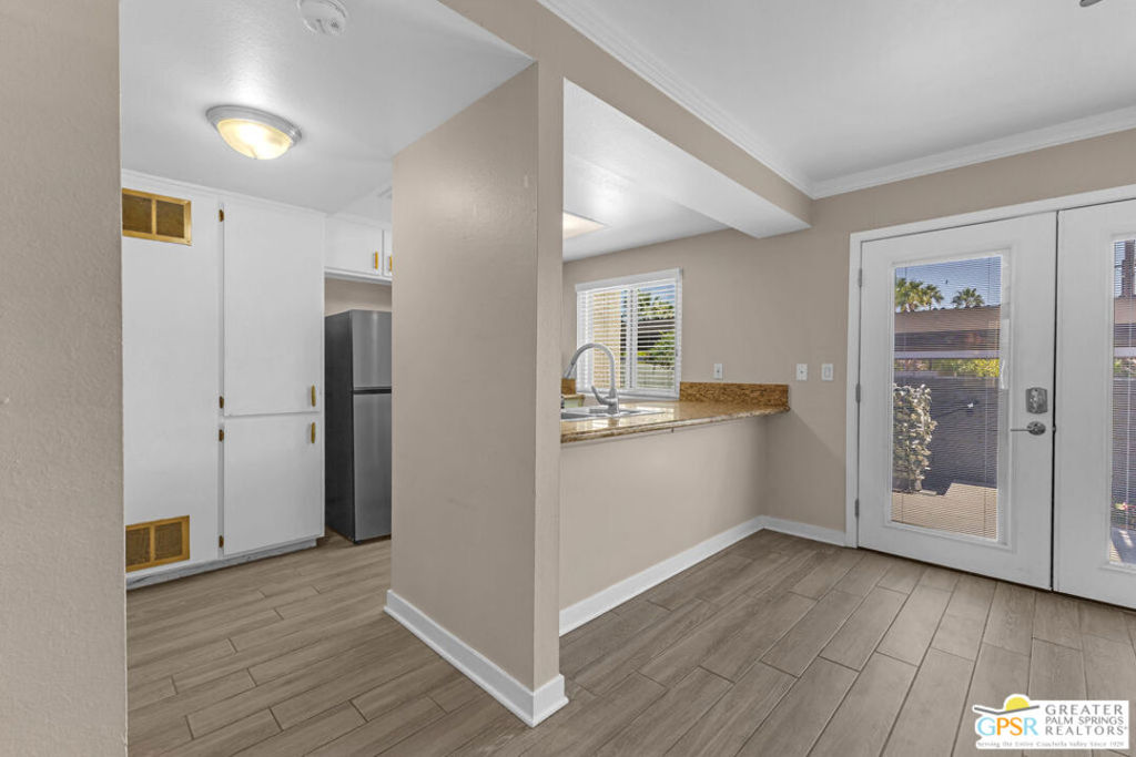 266 E Via Escuela D Property Photo 16