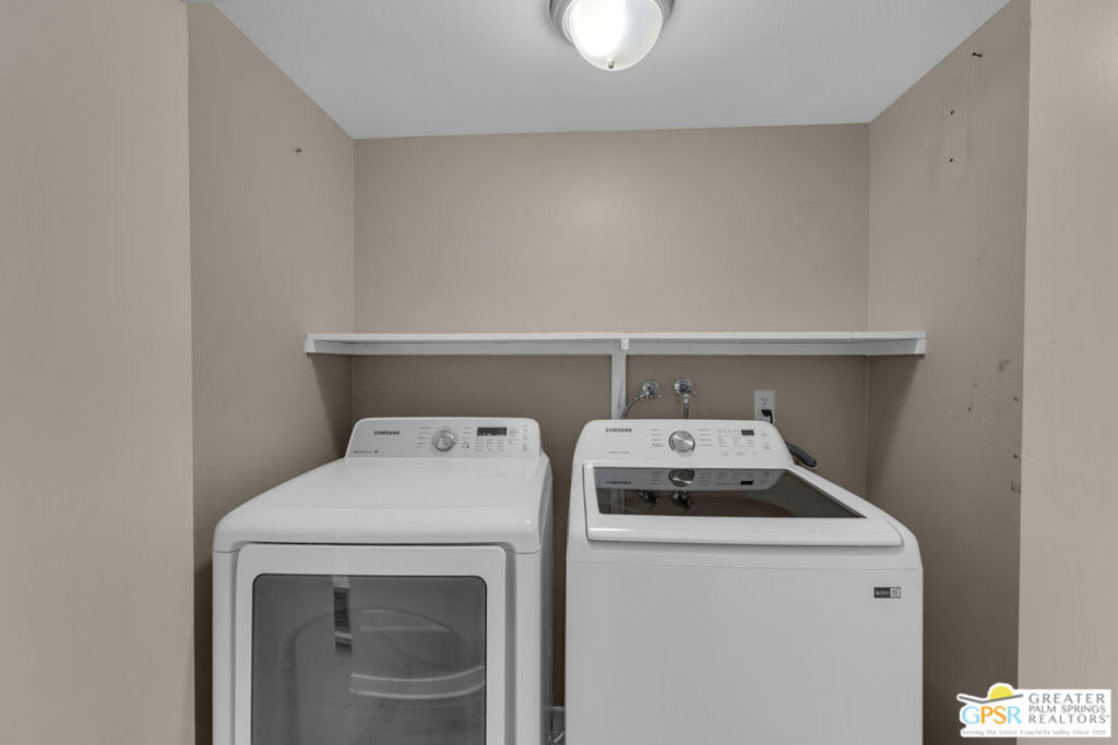 266 E Via Escuela D Property Photo 24