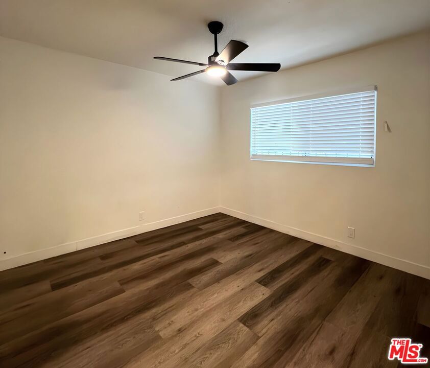 1714 E San Luis Street Property Photo 9