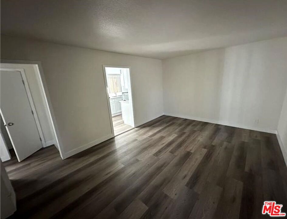 1714 E San Luis Street Property Photo 19