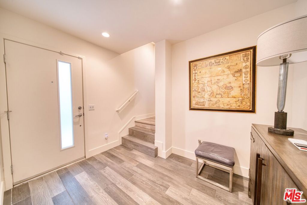 2205 Selig Drive Property Photo 1