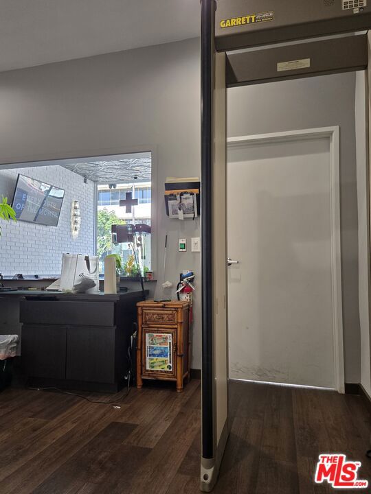 14000 Ventura Boulevard Property Photo 29