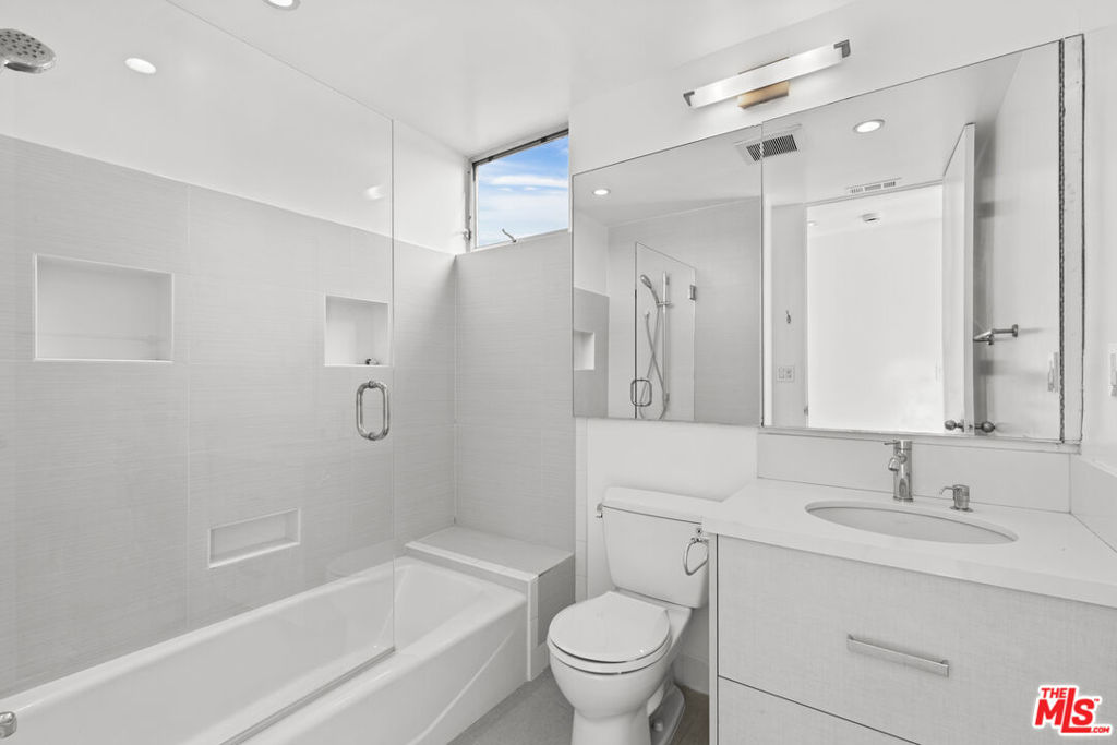 2153 Linnington Avenue Property Photo 21
